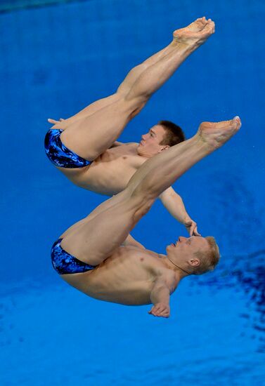 Olympics 2012 Men's Synchronized Diving. 3 meter springboard