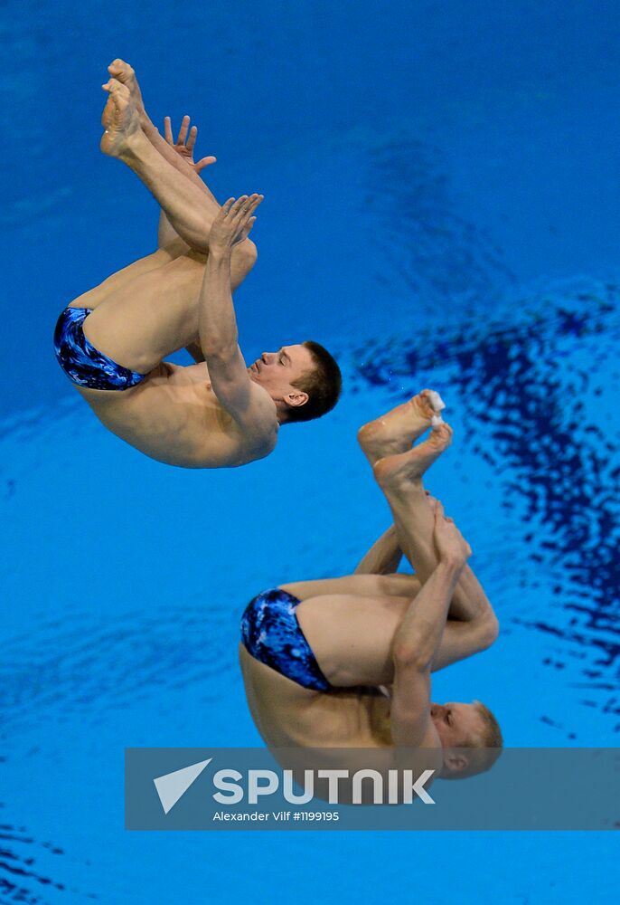 Olympics 2012 Men's Synchronized Diving. 3 meter springboard