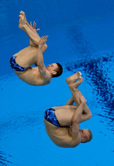 Olympics 2012 Men's Synchronized Diving. 3 meter springboard