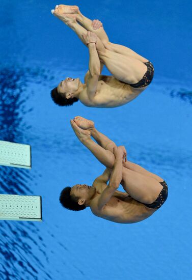 Olympics 2012 Men's Synchronized Diving. 3 meter springboard