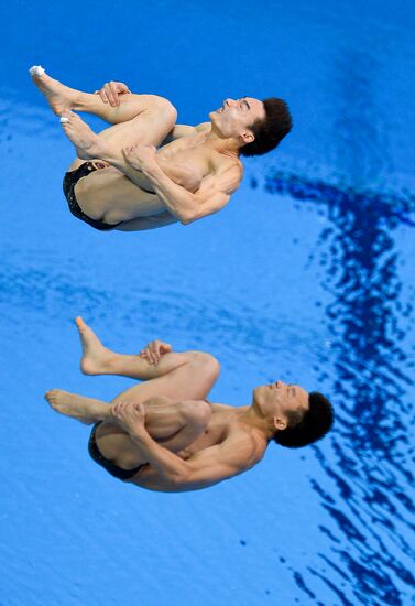 Olympics 2012 Men's Synchronized Diving. 3 meter springboard