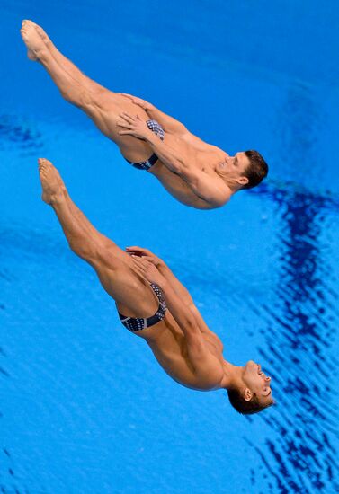 Olympics 2012 Men's Synchronized Diving. 3 meter springboard