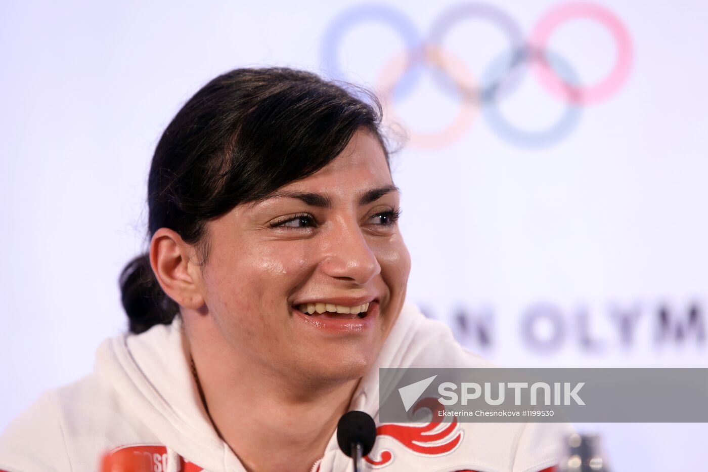 Nifontov, Tsarukaeva, Zabelinskaya give news conference