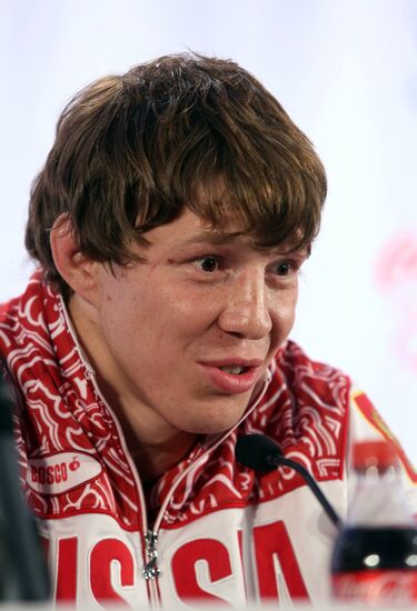 Press Conference I. Nifontov, S. Tsarukayeva and O. Zabelinskaya