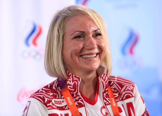 Nifontov, Tsarukaeva, Zabelinskaya give news conference