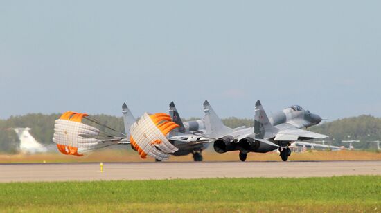 AF crews prepare for aviation festival "Common Sky"