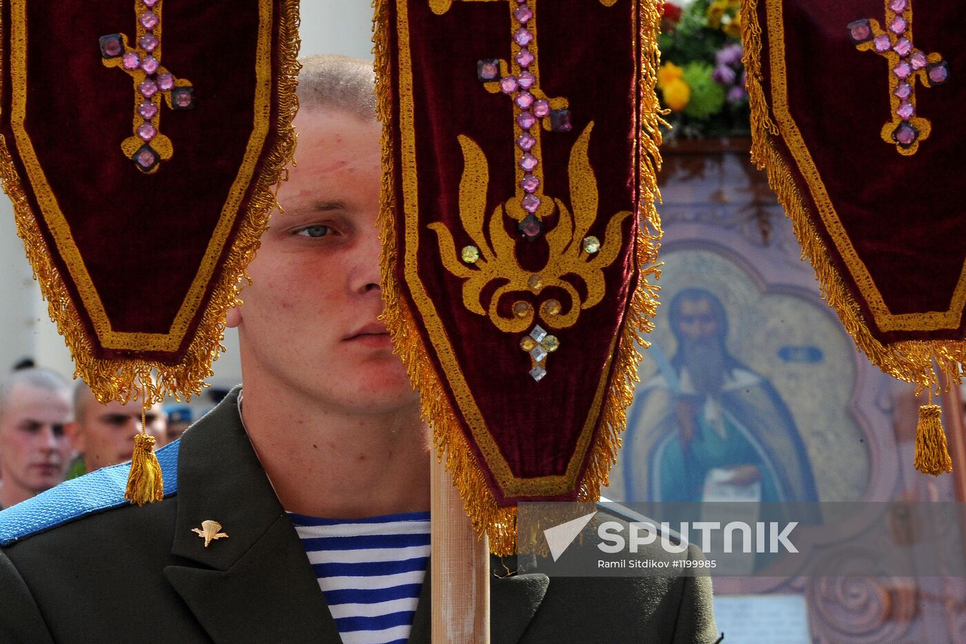 Celebrating Airborne Forces Day in Moscow