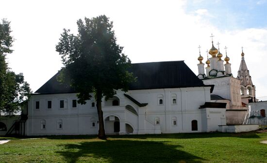 THE KREMLIN RYAZAN CHOIR SEAT