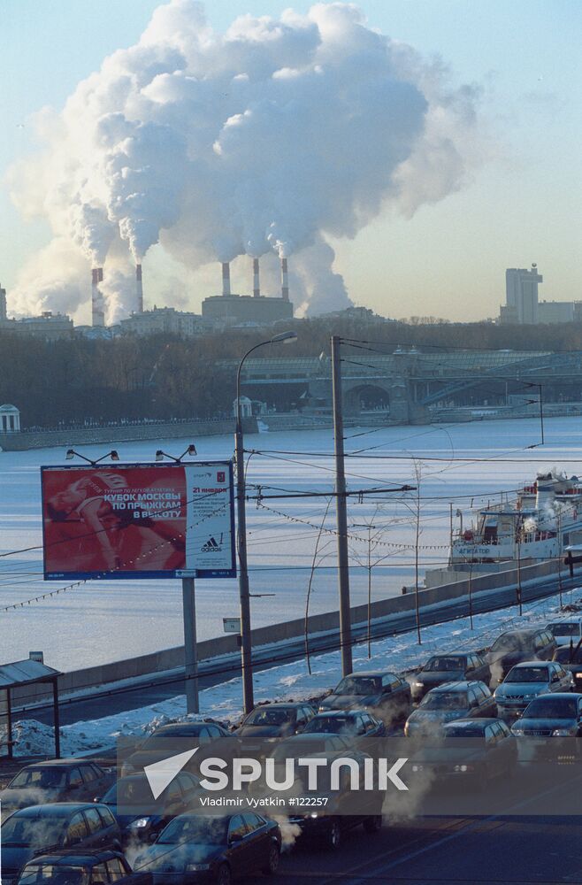 Frost Winter Smoke Vapor Factory Vehicles Highway 