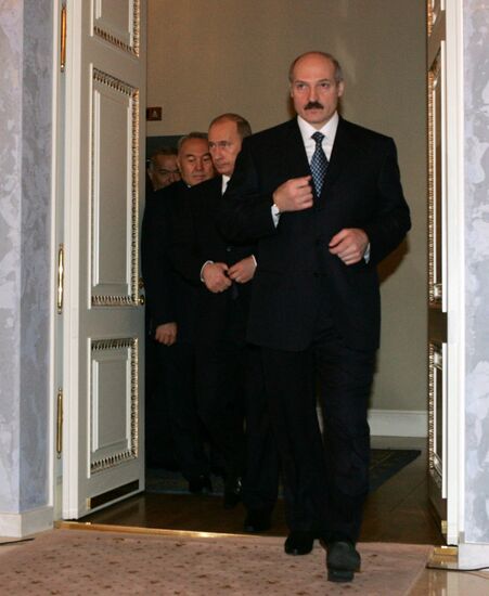 LUKASHENKO PUTIN NAZARBAYEV KARIMOV 