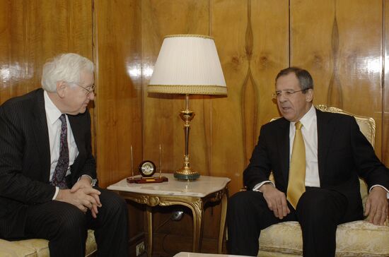 LAVROV EKEUS 