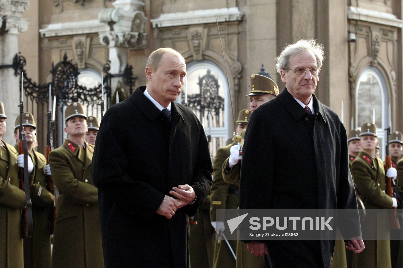 PUTIN SOLYOM BUDAPEST