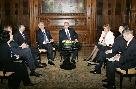 PUTIN VISIT HUNGARY