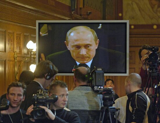 PRESIDENT PUTIN HUNGARY OFFICIAL VISIT