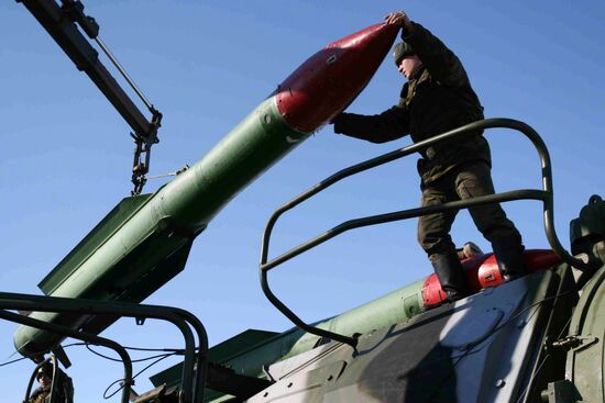 MILITARY EXERCISE TECHNOLOGY