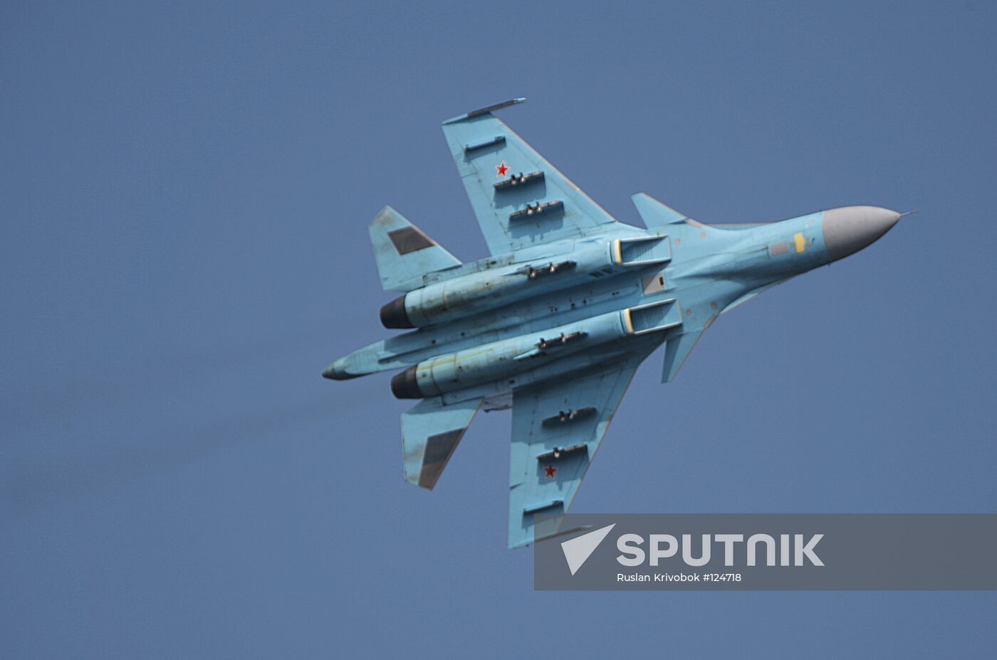 SU 34 FIGHTER-BOMBER