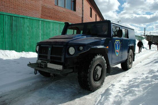 GAZ-2975 TIGER HIGH MOBILITY VEHICLE