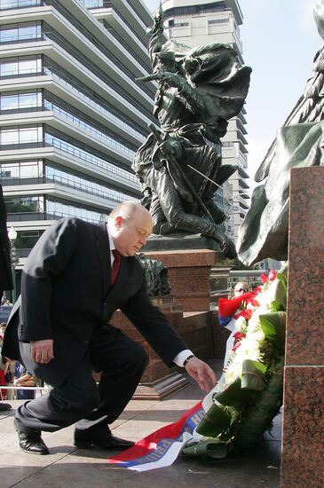 MIKHAIL FRADKOV'S VISIT TO ARGENTINA