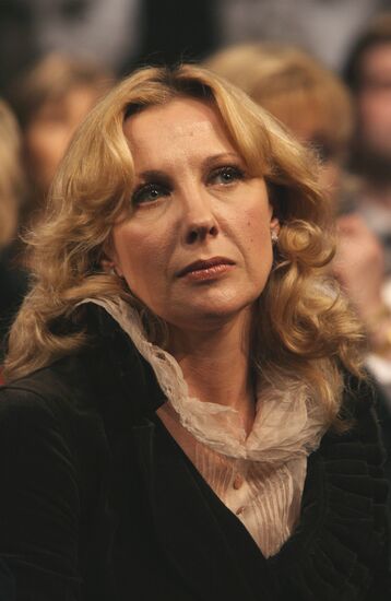 Yelena Yakovleva's 55th birthday