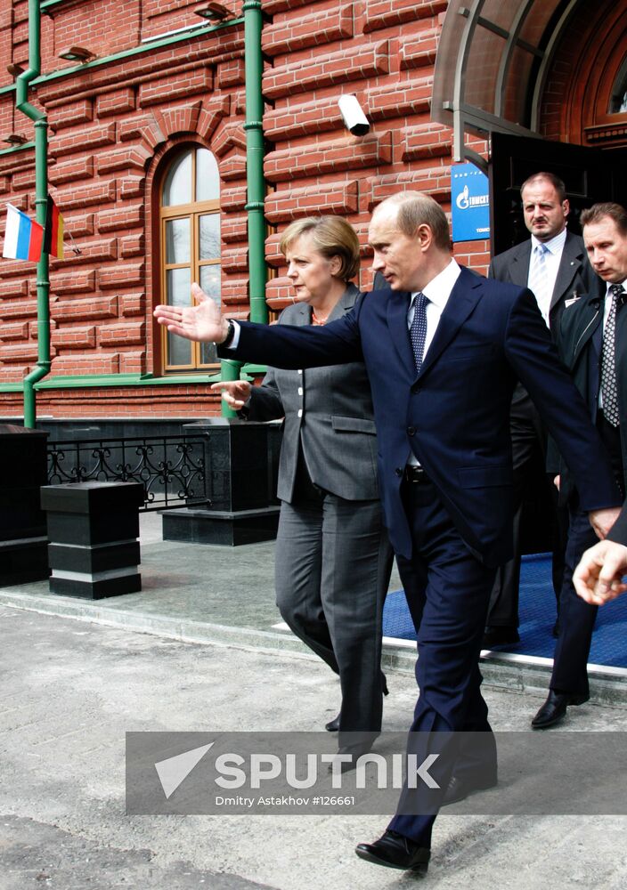 A.MERKEL AND V.PUTIN 