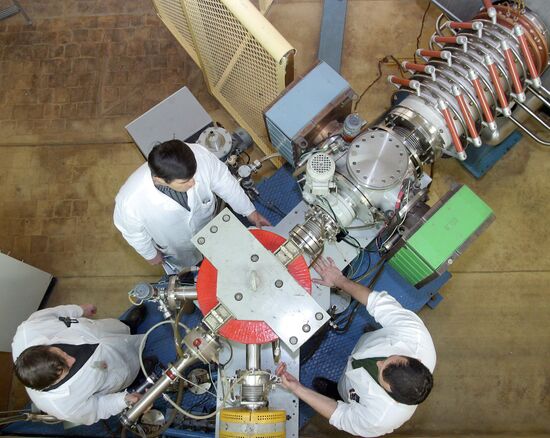 NEW NUCLEAR PHYSICAL COMPLEX