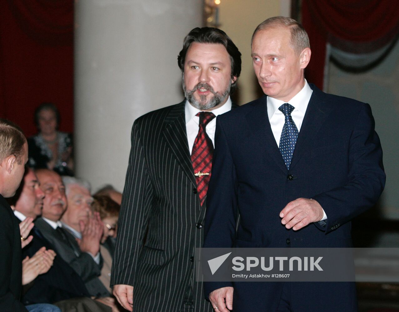 VLADIMIR PUTIN VISITS SYMPHONY CONCERT