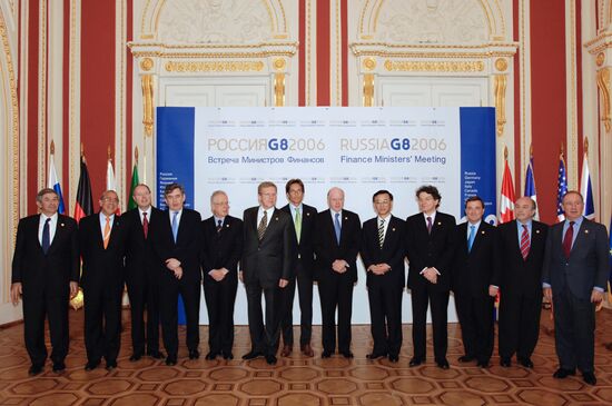 G8 FINANCE MINISTERS' MEETING
