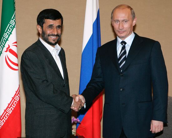 MAHMUD AHMADI-NEJAD AND VLADIMIR PUTIN