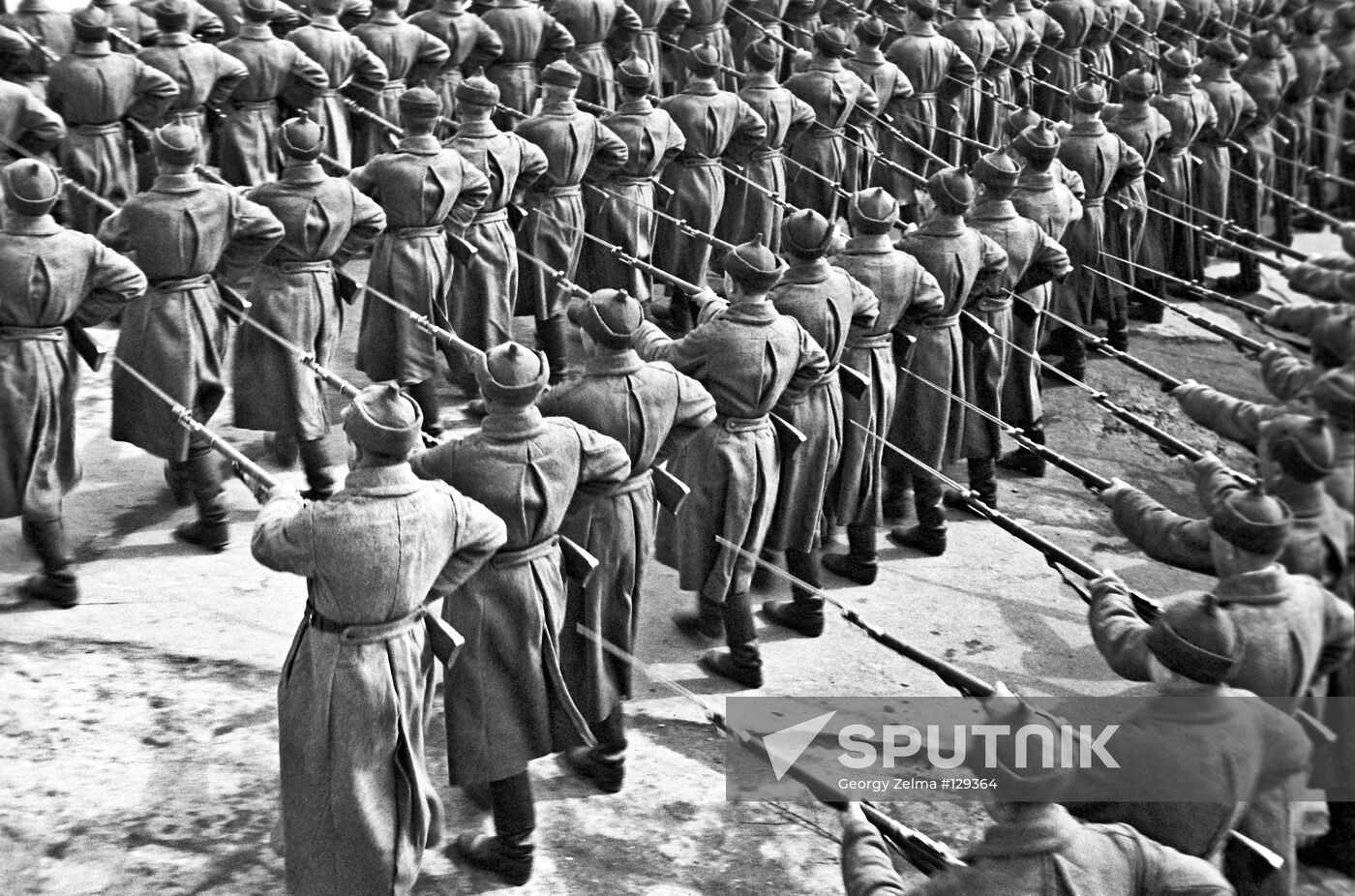 NOVEMBER 7 RED SQUARE PARADE
