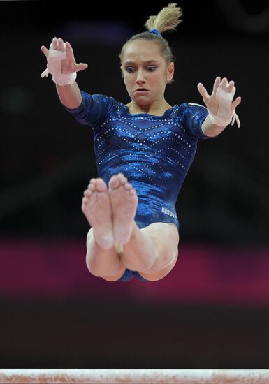 2012 Olympics. Women's gymnastics individual all-around finals