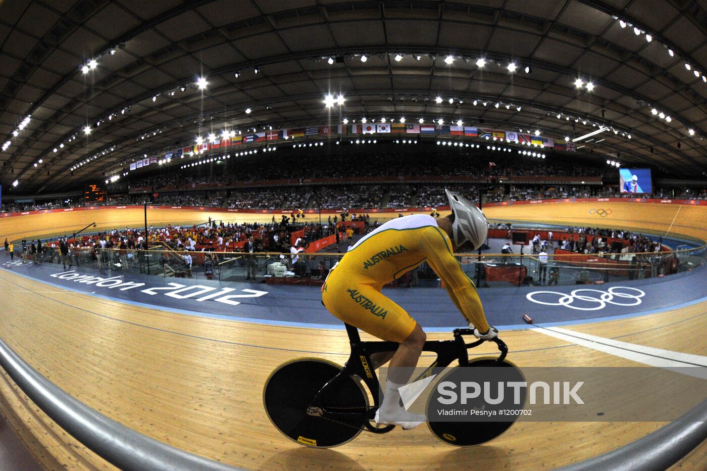 Olympic Games. Cycling - Track. Team Sprint