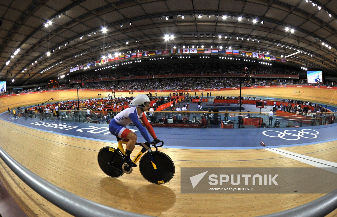 Olympic Games. Cycling - Track. Team Sprint