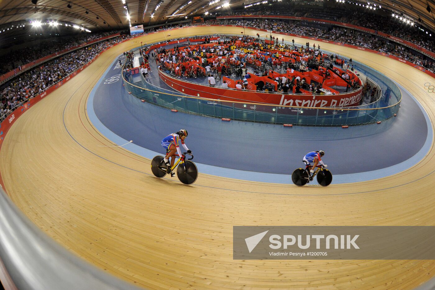 Olympic Games. Cycling - Track. Team Sprint