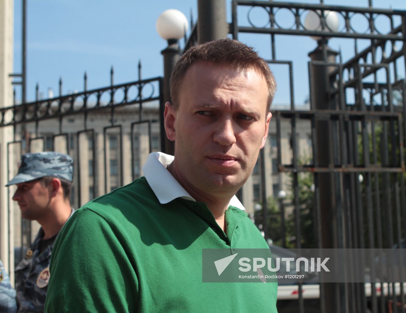 Alexei Navalny at Russia's Investigative Committee