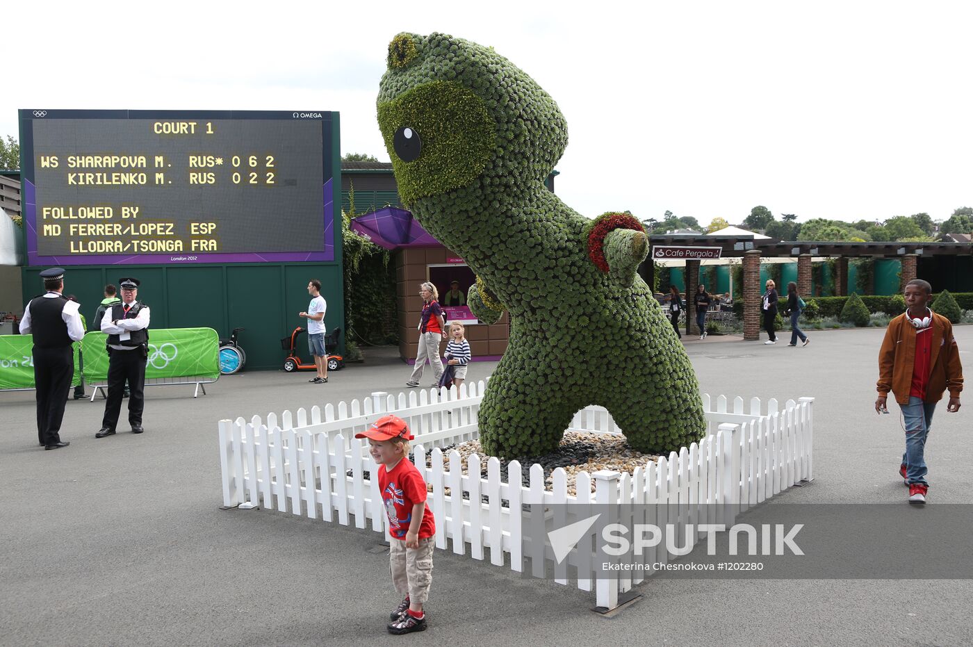 Mascot of 2012 Summer Olympics by Wimbledon Stadium