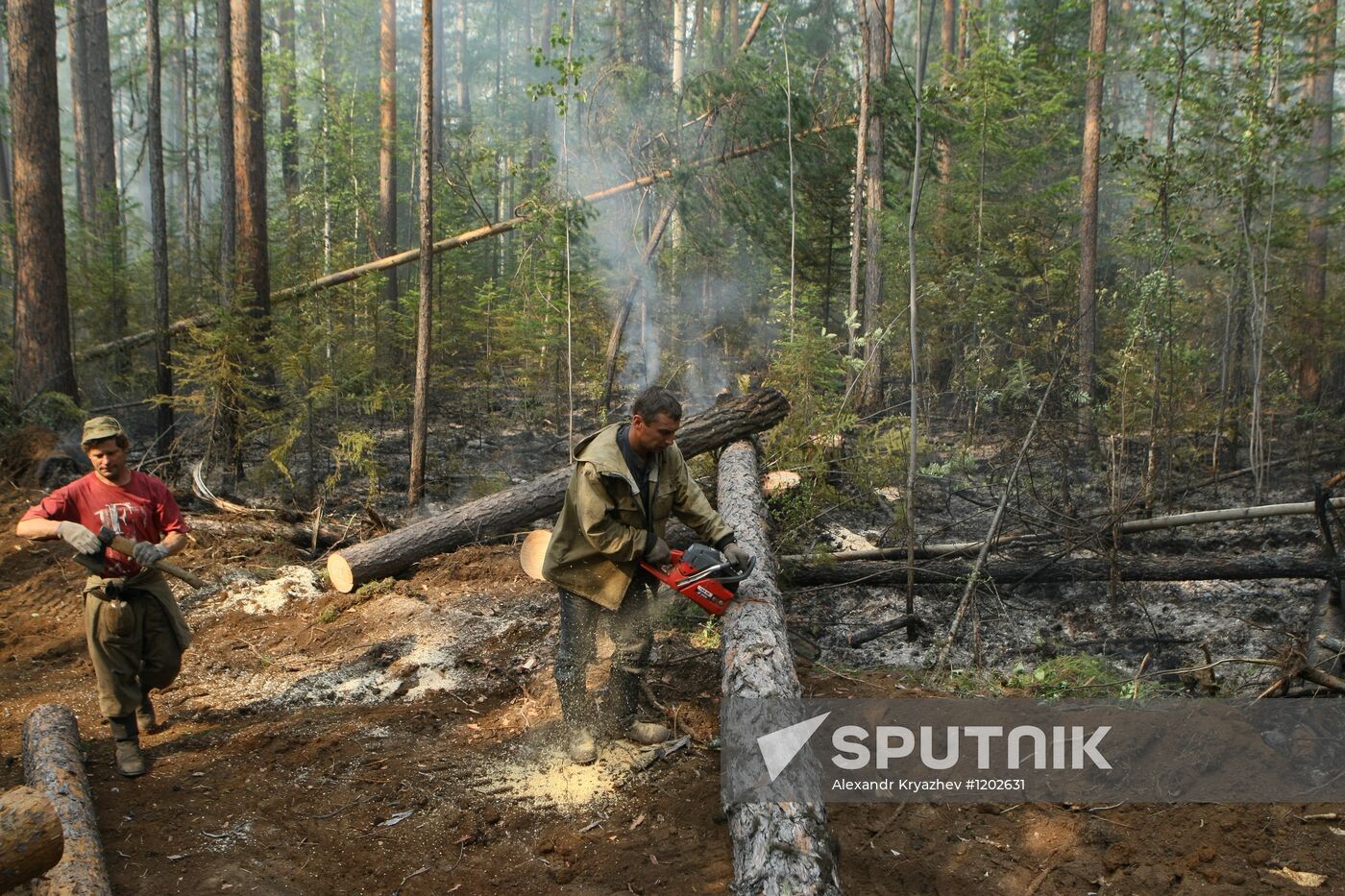 Wildfires battled in Krasnoyarsk Region
