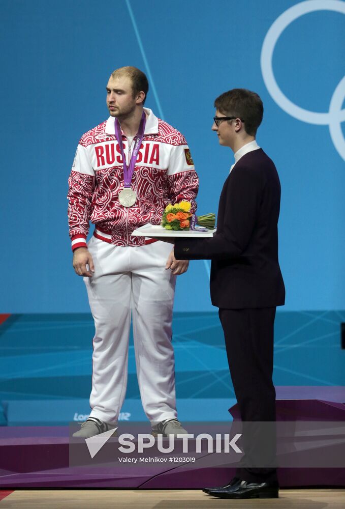 2012 Olympics. Weightlifting. Men's 94kg