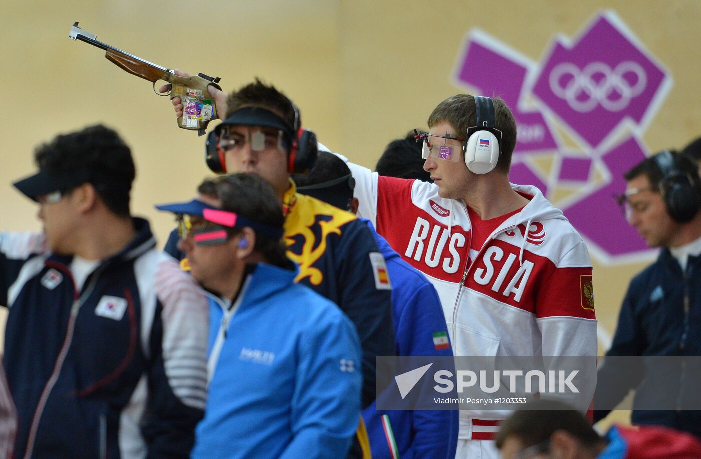 2012 Olympics. Shooting. Men's 50m Pistol