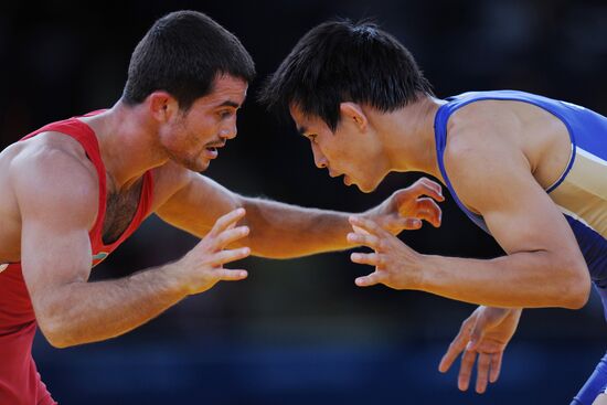 2012 Olympics. Greco-Roman wrestling. Day one