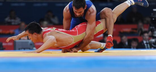 2012 Olympics. Greco-Roman wrestling. Day one