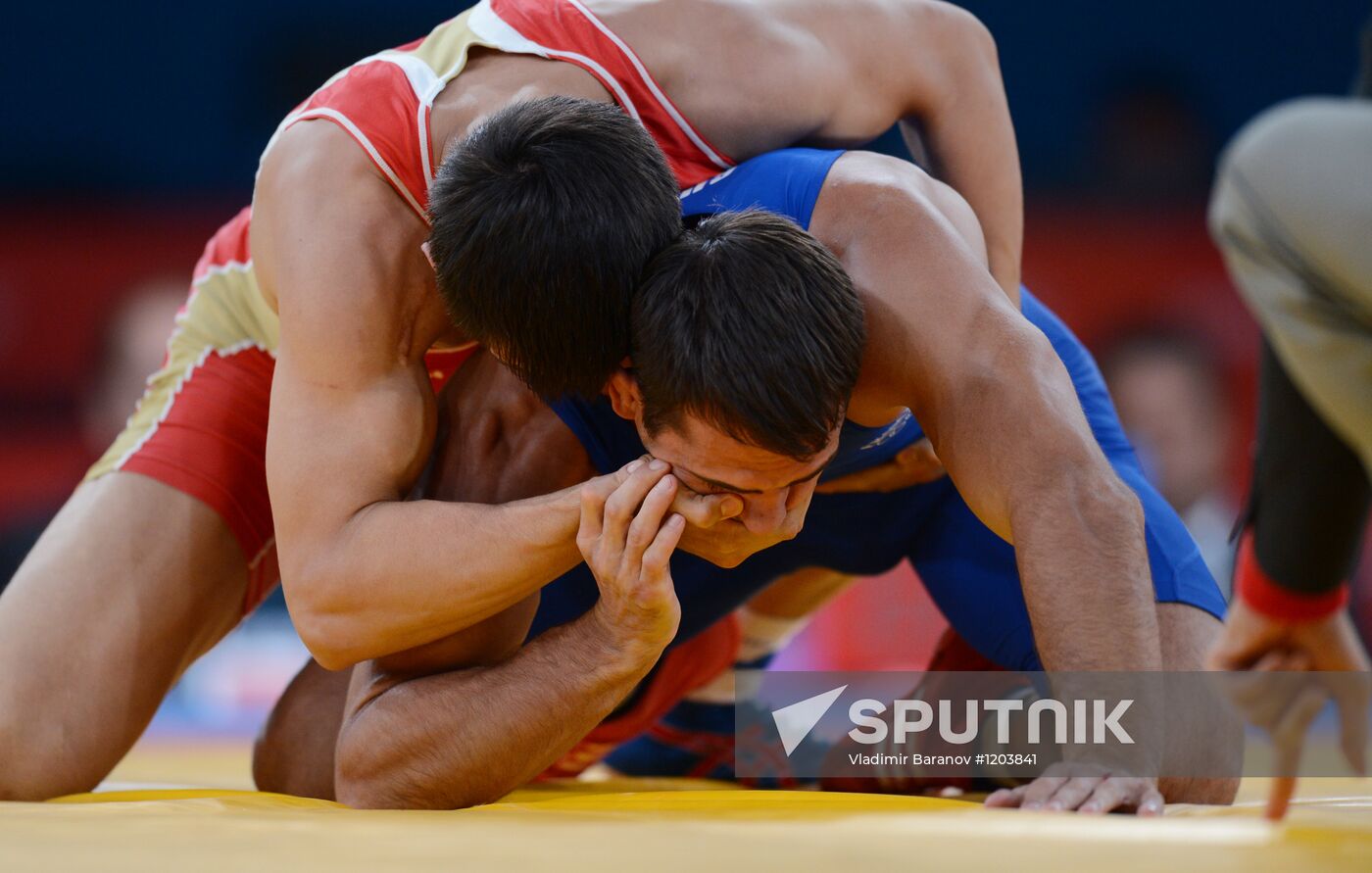 2012 Olympics. Greco-Roman wrestling. Day one