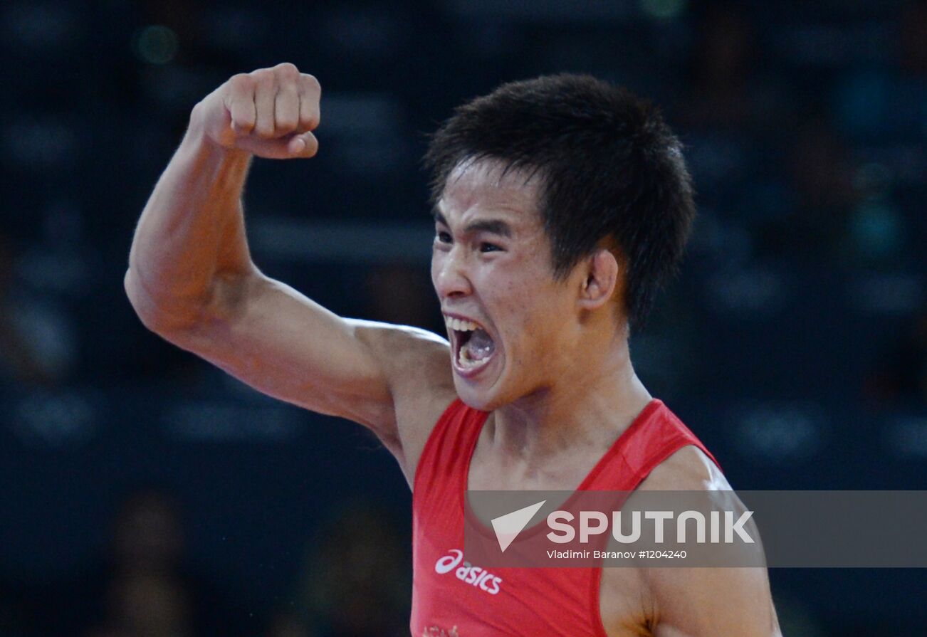 2012 Summer Olympics. Greco-Roman wrestling. Day 1