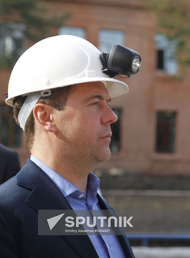 Dmitry Medvedev's working visit to Siberia. Leninsk-Kuznetsky