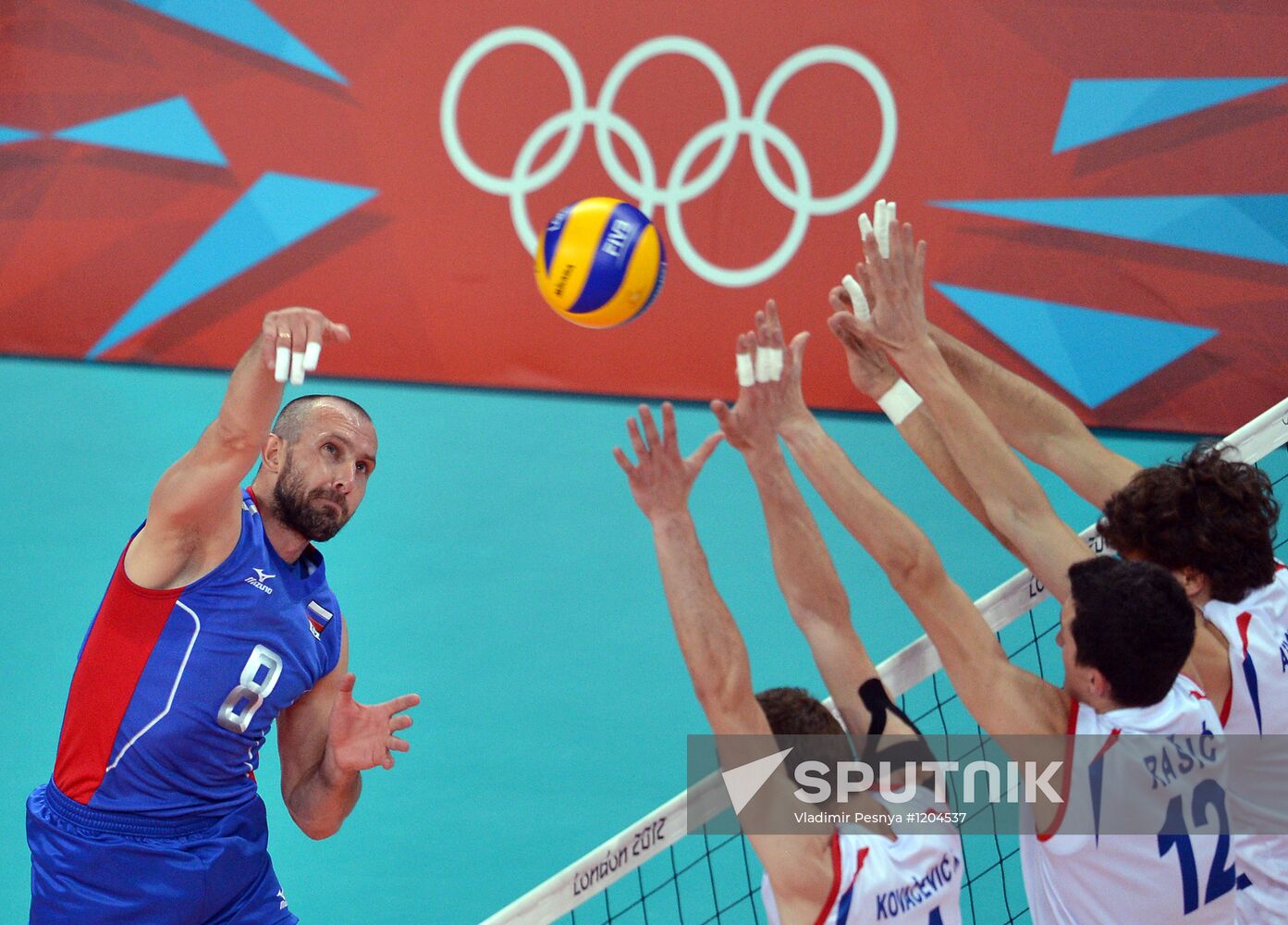 2012 Olympics. Men's Volleyball. Russia vs. Serbia