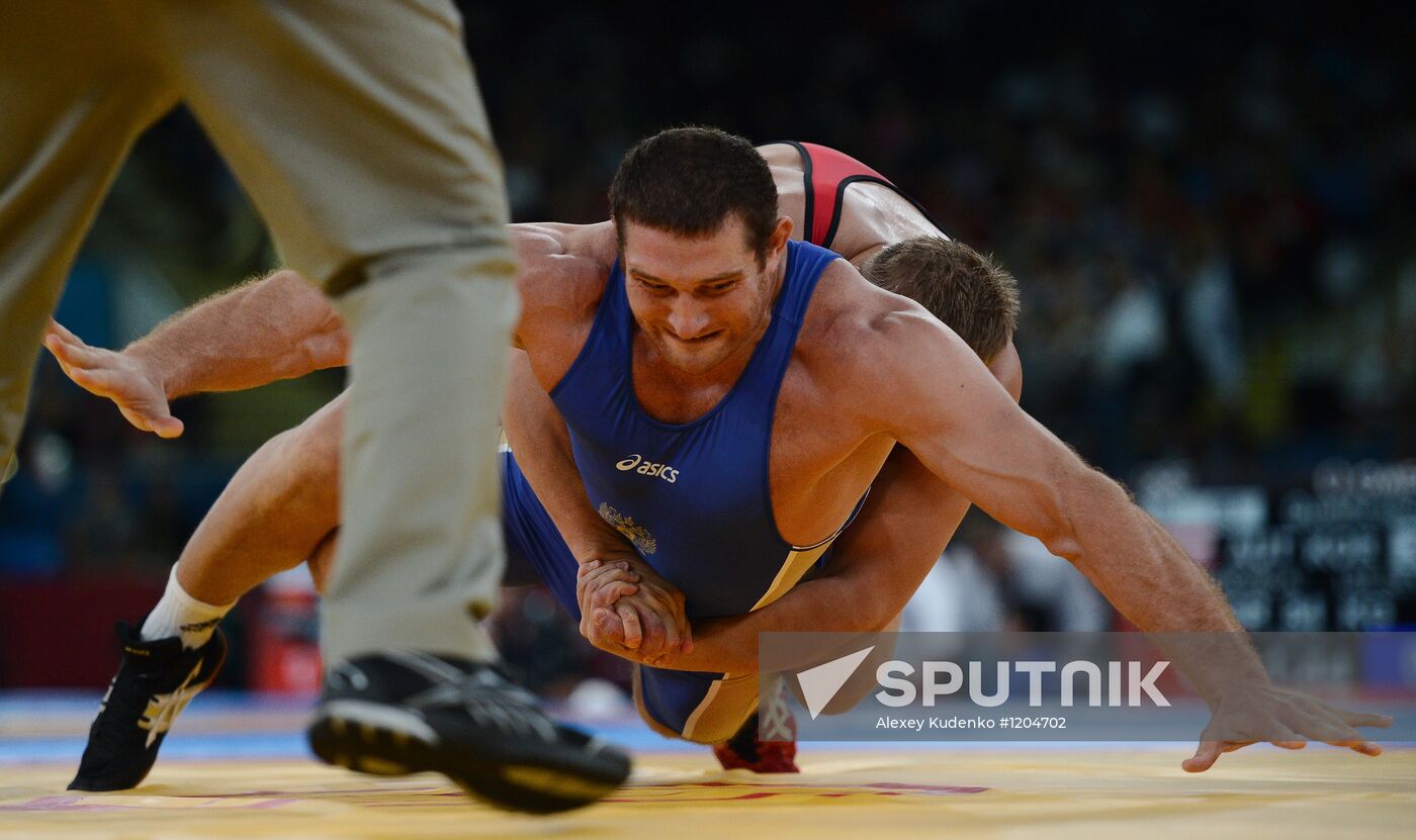2012 Summer Olympics. Greco-Roman wrestling. Day 2
