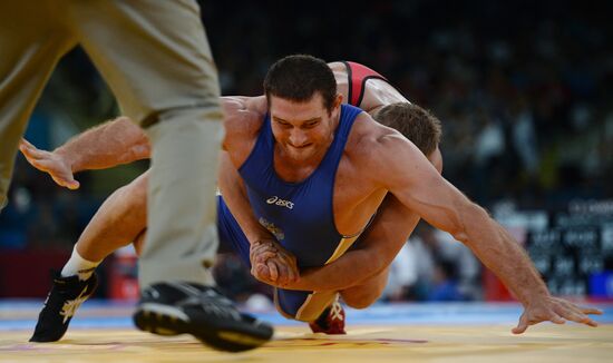 2012 Summer Olympics. Greco-Roman wrestling. Day 2