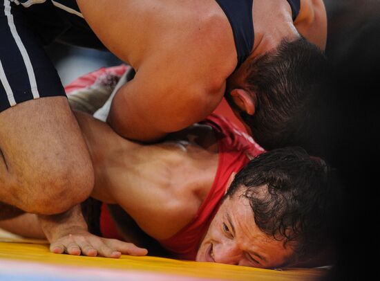 2012 Summer Olympics. Greco-Roman wrestling. Day 2