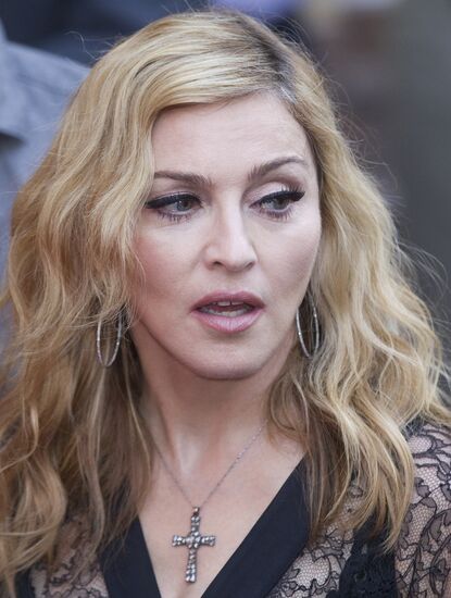 Hard Candy Fitness club opens in Moscow