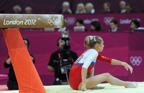 2012 Olympics. Women's Gymnastics. Balance beam