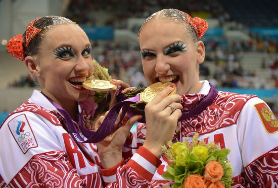 2012 Olympics. Synchronized Swimming Duet Finals